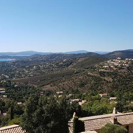 Vue Studio 4 Pers Les Issambres Appartement